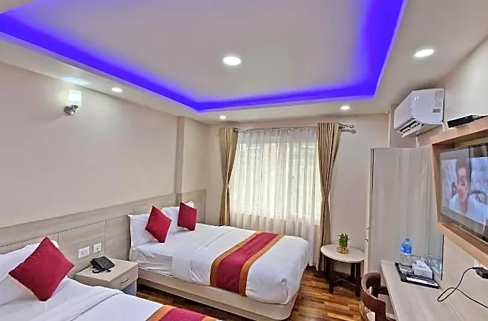 Hotel Aaradhya 2*
